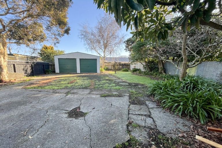 Photo of property in 215 College Street, West End, Palmerston North, 4412