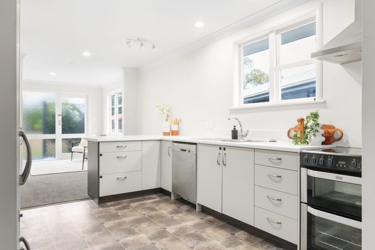 Photo of property in 42 Fox Street, Hamilton East, Hamilton, 3216