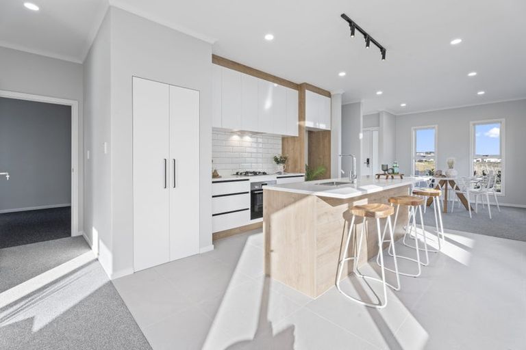 Photo of property in 38 Mccorquindale Drive, Flagstaff, Hamilton, 3210