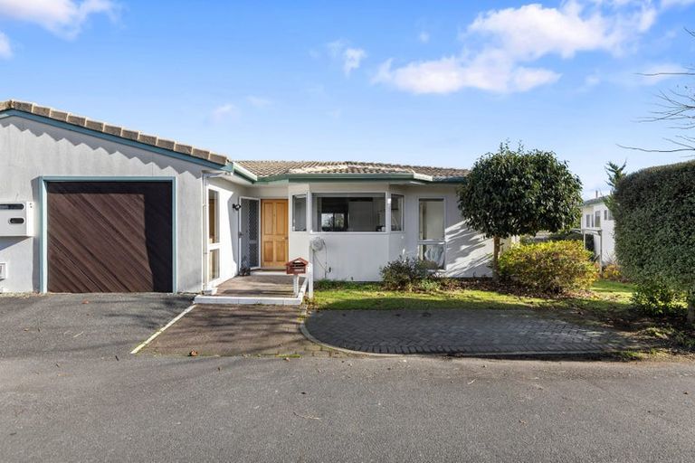 Photo of property in 11b Shepherd Road, Waipahihi, Taupo, 3330