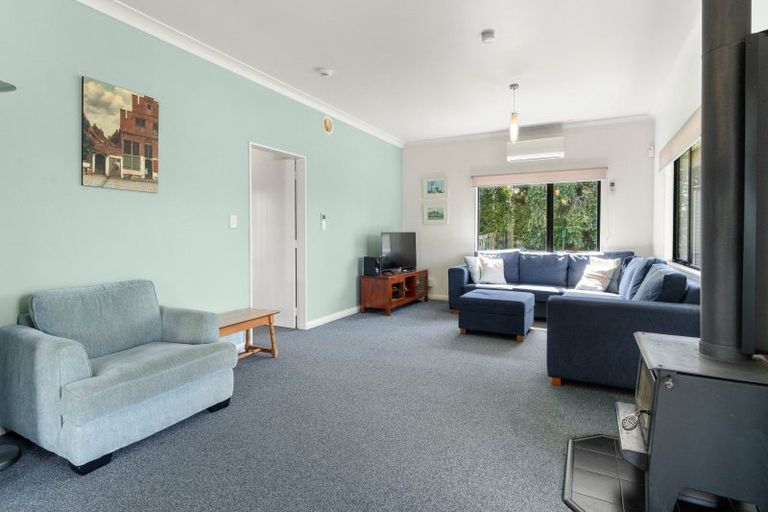 Photo of property in 96b Kent Street, Carterton, 5713