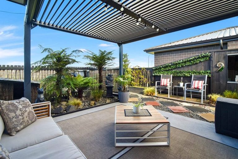 Photo of property in 23 Royal Crescent, Papamoa, 3118