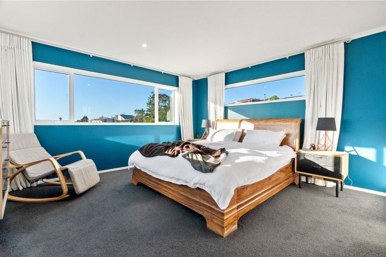 Photo of property in 8 Waititiro Rise, Stanmore Bay, Whangaparaoa, 0932