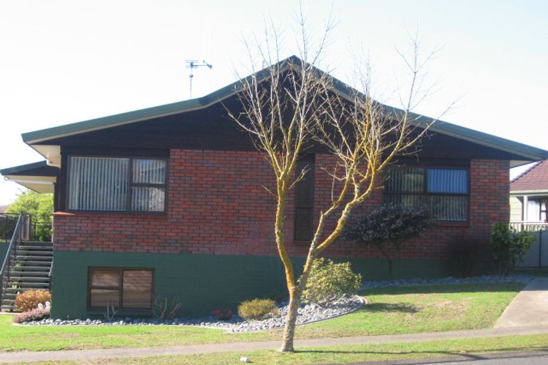 Photo of property in 110 Totara Drive, Pukete, Hamilton, 3200