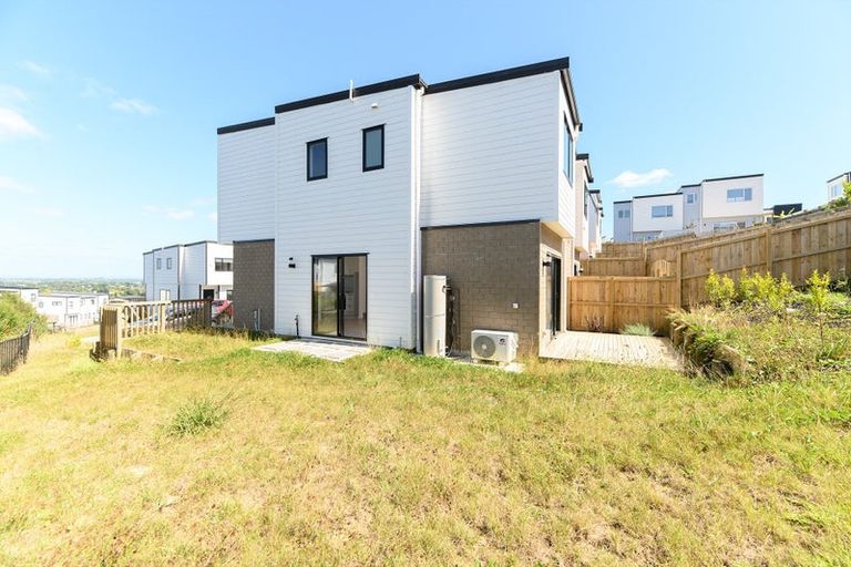 Photo of property in 7 Heketara Place, Papakura, 2110