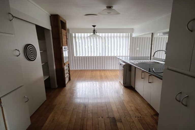 Photo of property in 19 Fields Road, Manurewa, Auckland, 2102