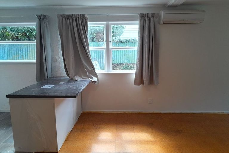 Photo of property in 157 Parkvale Road, Karori, Wellington, 6012