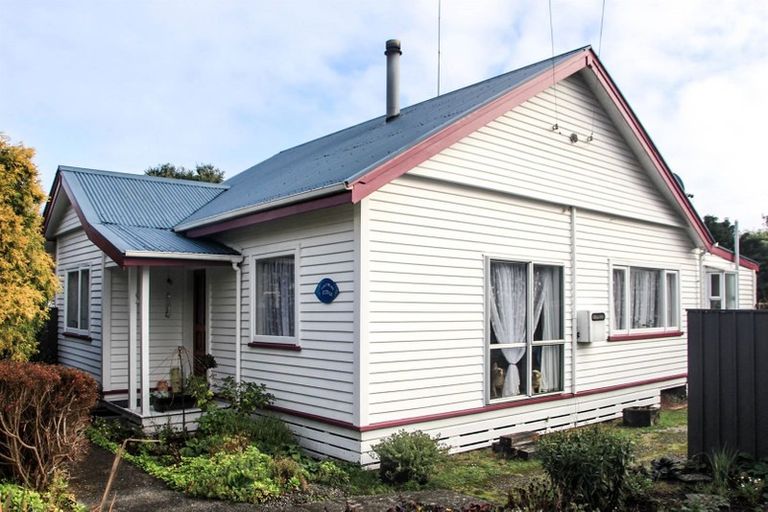 Photo of property in 156 Shakespeare Street, Greymouth, 7805