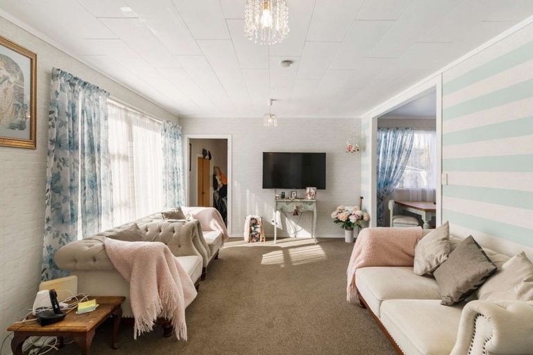 Photo of property in 30 Ruru Road, Taihape, 4720