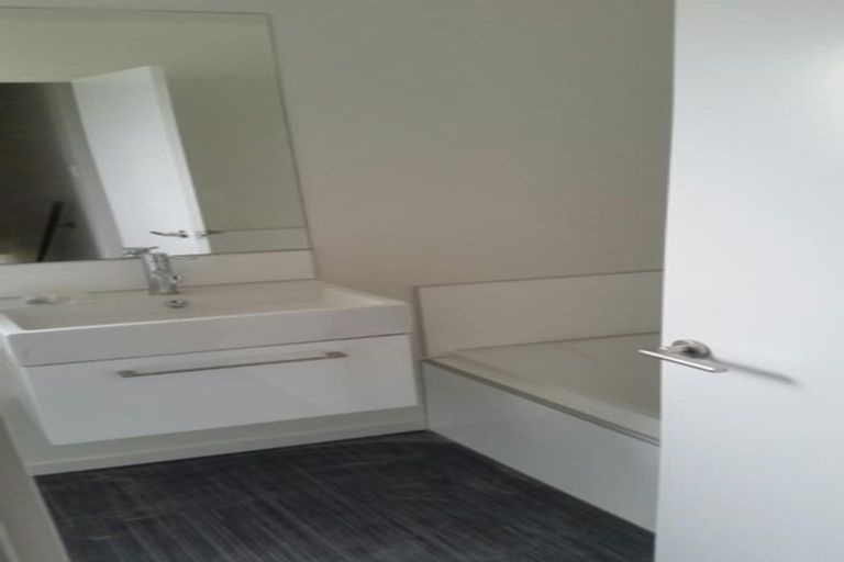 Photo of property in 1/87 Mandeville Street, Riccarton, Christchurch, 8011