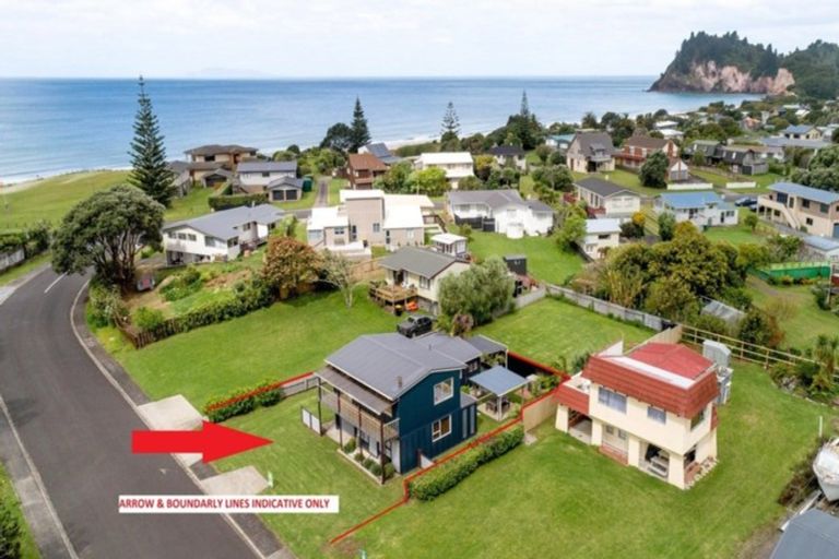 Photo of property in 3b Dolphin Drive, Whiritoa, Whangamata, 3691