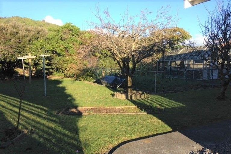 Photo of property in 47 Parata Street, Waikanae, 5036