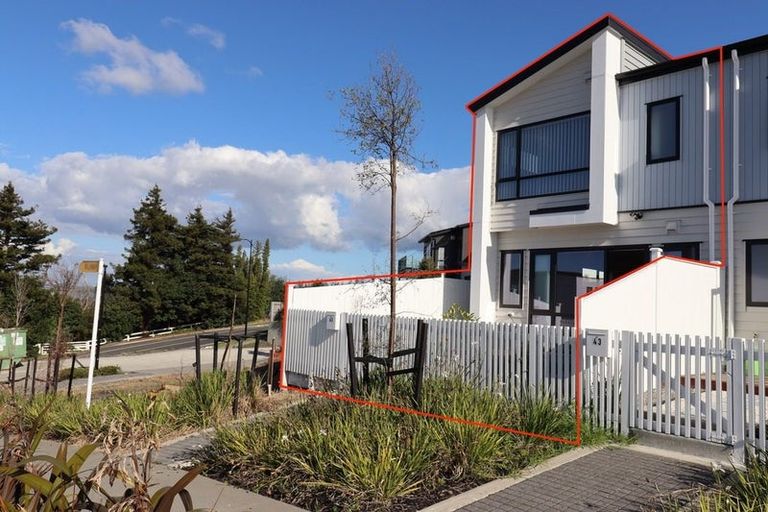 Photo of property in 45 Observation Green, Hobsonville, Auckland, 0616