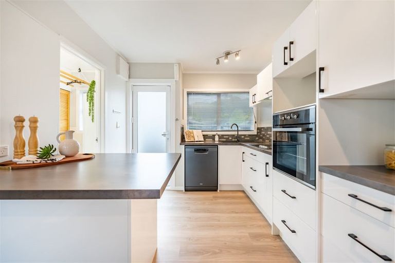 Photo of property in 7/3 Wilford Street, Wallaceville, Upper Hutt, 5018