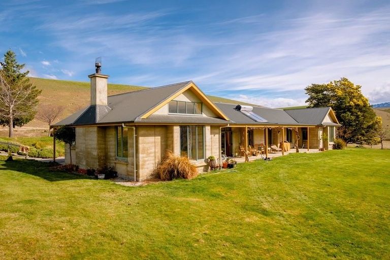Photo of property in 102 Thomson Gorge Road, Tarras, Cromwell, 9383