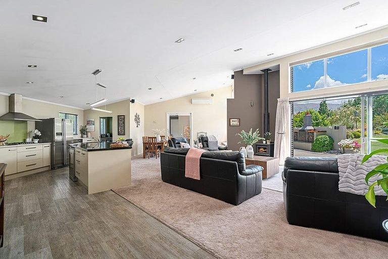 Photo of property in 17 Roberts Drive, Cromwell, 9310