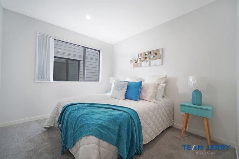 Photo of property in 22 Laquinta Place, Flat Bush, Auckland, 2019