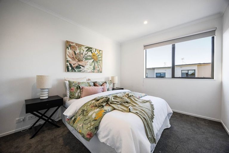 Photo of property in 28 Whenuapai Drive, Whenuapai, Auckland, 0618