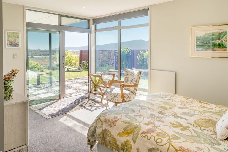 Photo of property in 116 Queens Road, Waikanae Beach, Waikanae, 5036