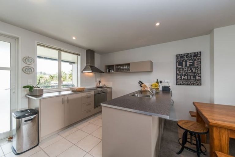 Photo of property in 56 Haven Drive, East Tamaki, Auckland, 2013