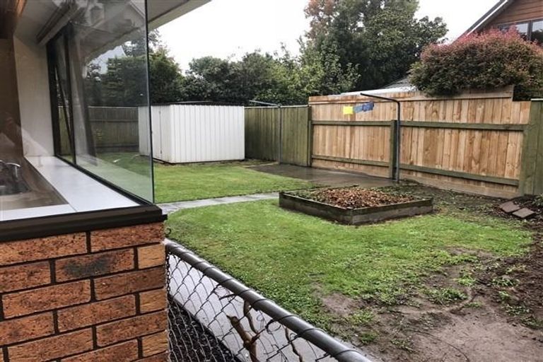 Photo of property in 32 Langston Avenue, Palmerston North, 4414