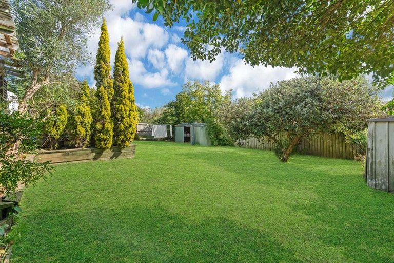 Photo of property in 4 Antalya Place, Manurewa, Auckland, 2102