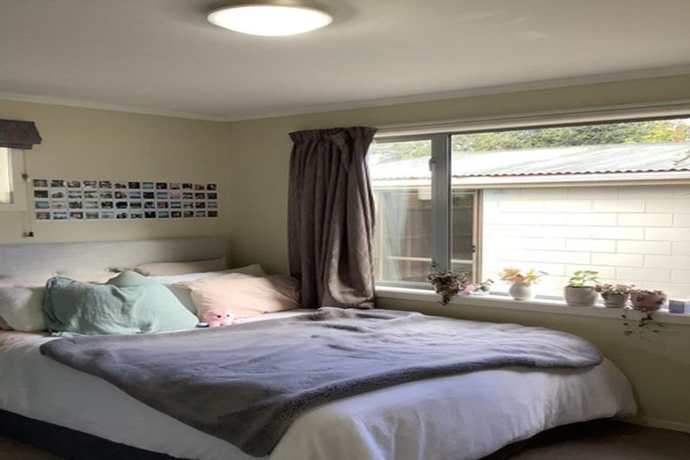 Photo of property in 21 Bucknell Street, Sockburn, Christchurch, 8042