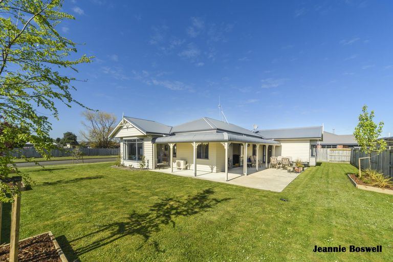 Photo of property in 71 Bryant Street, Takaro, Palmerston North, 4412