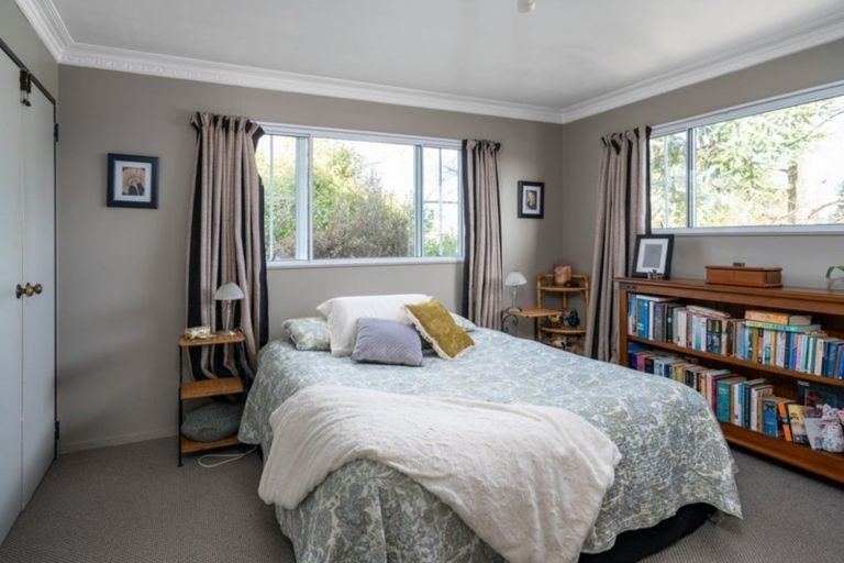 Photo of property in 2/26 Aubrey Crescent, Rainbow Point, Taupo, 3330