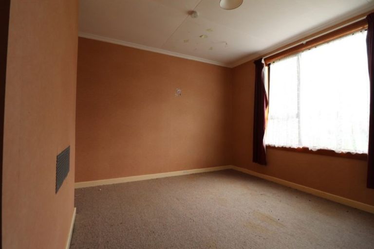 Photo of property in 29 Melvin Street, Edendale, 9825