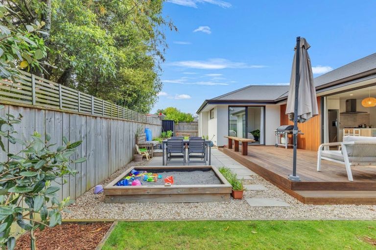 Photo of property in 7 Thomas Way, Brightwater, 7022