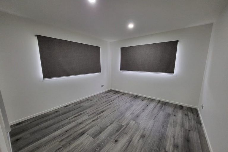 Photo of property in 190 Oraha Road, Kumeu, 0892