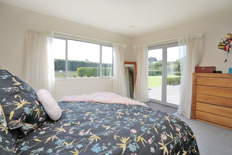 Photo of property in 20 Ackers Road, New River Ferry, Invercargill, 9879