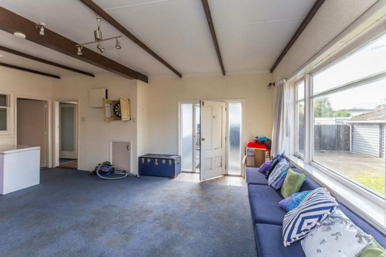 Photo of property in 134 Weraroa Road, Levin, 5510