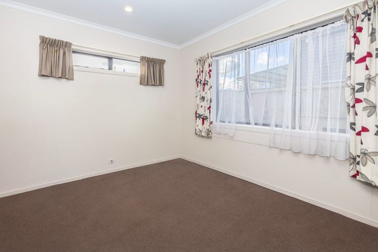 Photo of property in 31f Enderley Avenue, Enderley, Hamilton, 3214