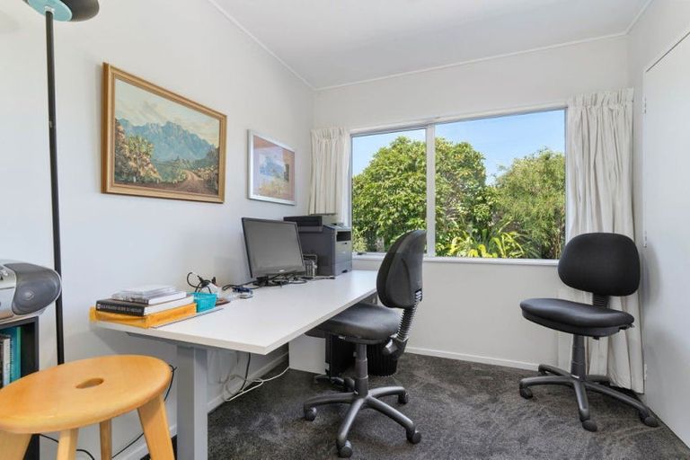 Photo of property in 20 Nash Place, Masterton, 5810