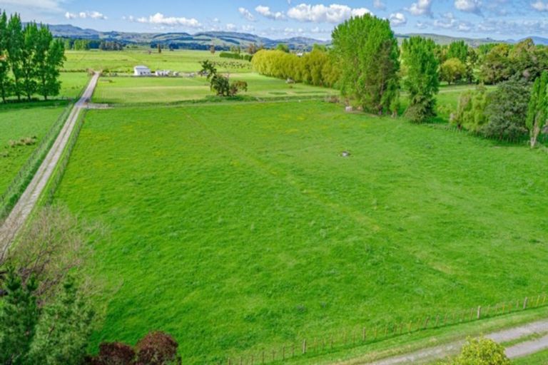 Photo of property in 160b Waitangi Road, Waihakeke, Carterton, 5792