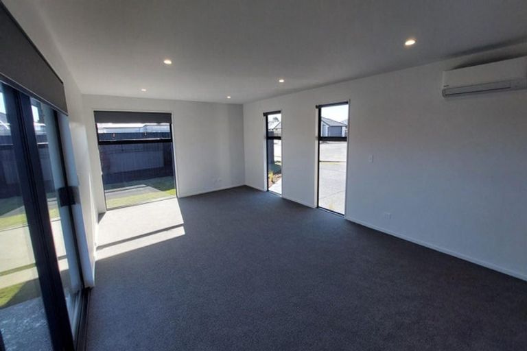 Photo of property in 15 Ned Place, Halswell, Christchurch, 8025