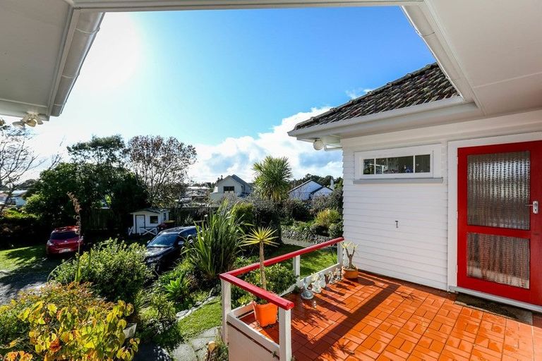 Photo of property in 41a Omata Road, Marfell, New Plymouth, 4310