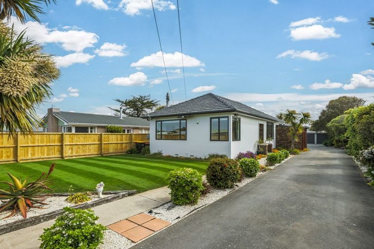Photo of property in 262 Pine Avenue, South New Brighton, Christchurch, 8062