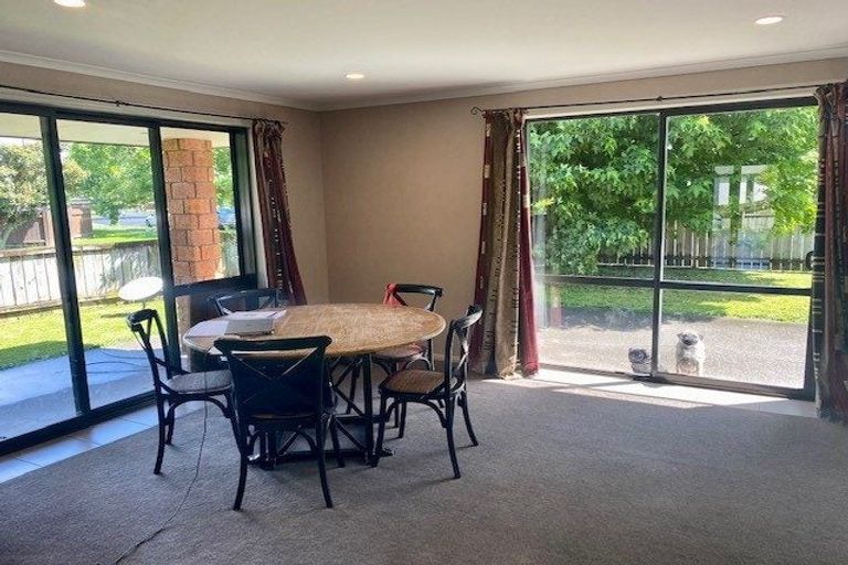 Photo of property in 1 Kingsbury Court, Rototuna North, Hamilton, 3210