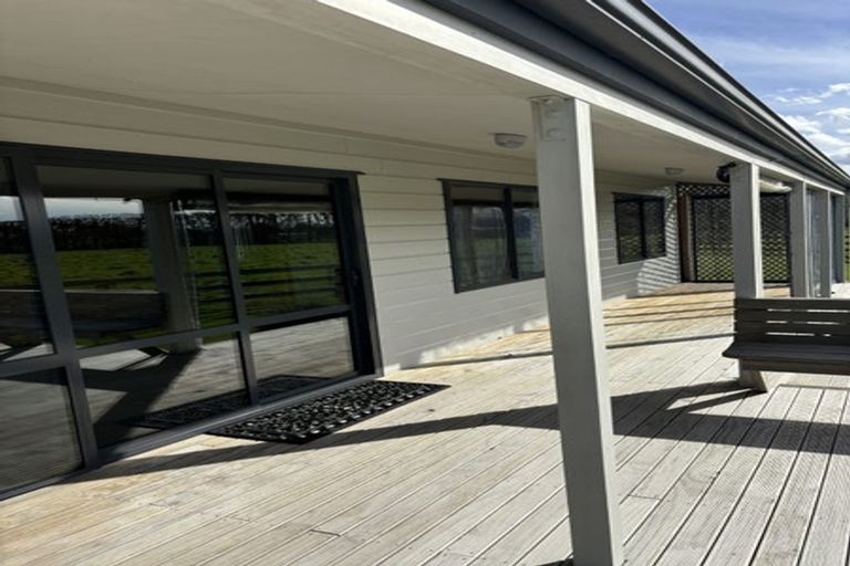 Photo of property in 225 Hoeka Road, Matangi, Hamilton, 3284