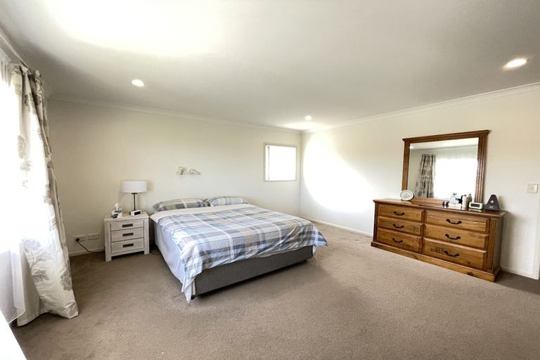 Photo of property in 25 Killybegs Drive, Pinehill, Auckland, 0632