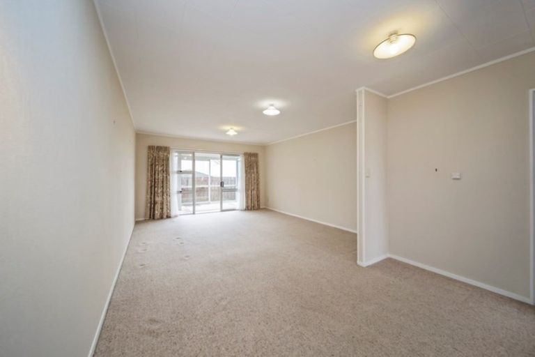 Photo of property in 4/32 Young Street, New Plymouth, 4310
