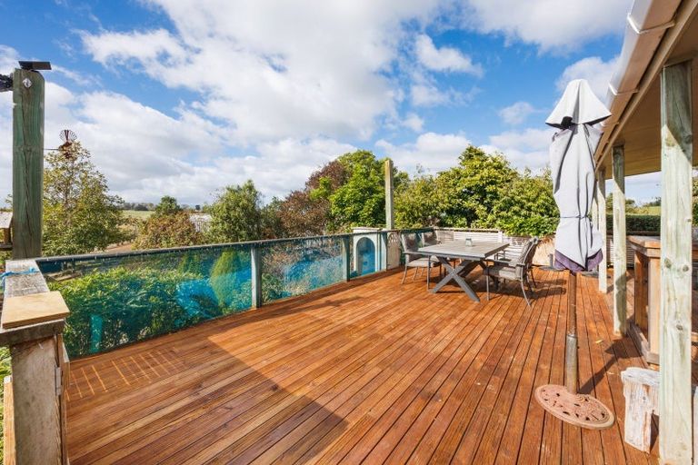 Photo of property in 1233 Makino Road, Halcombe, Feilding, 4777