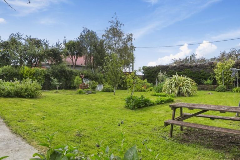 Photo of property in 11 Pitt Street, Waitati, 9085