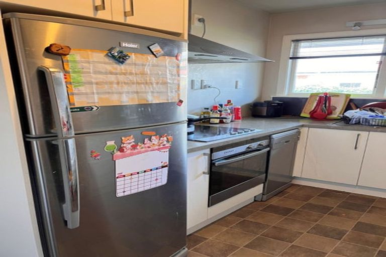 Photo of property in 2/16a Maidstone Road, Ilam, Christchurch, 8041