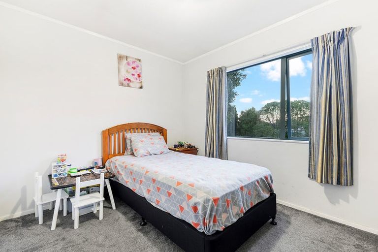 Photo of property in 34a Sikkim Crescent, Clover Park, Auckland, 2019