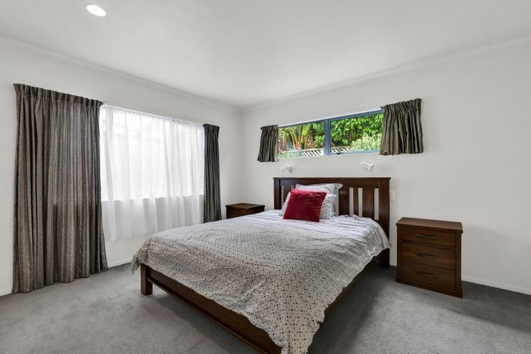Photo of property in 15a Bulteel Street, New Plymouth, 4310