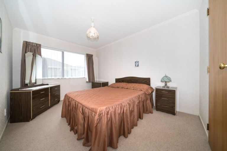 Photo of property in 104 Featherston Street, Takaro, Palmerston North, 4412
